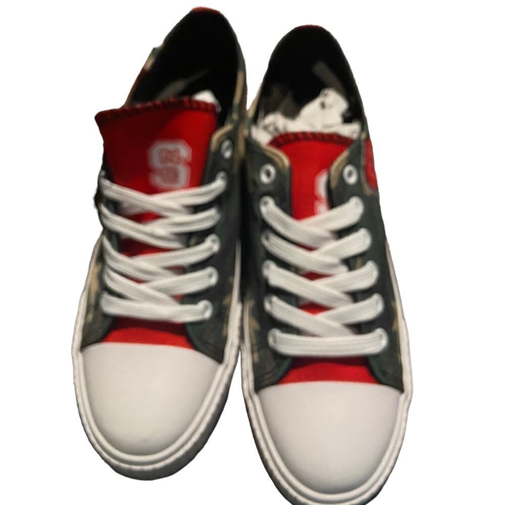 FOco size 9 converse style tennis shoes size 9 new with tags awesome gift